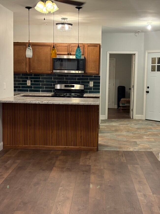 Photo - 2212 Portis Ave Unit 2212 Portis Ave