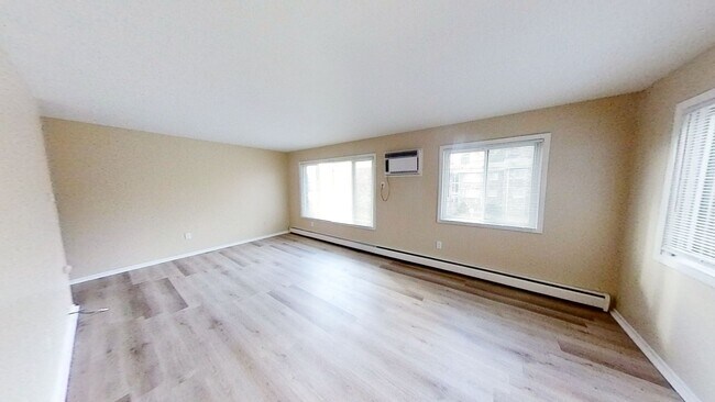 Photo - 725 Cedarwood Terrace Unit C