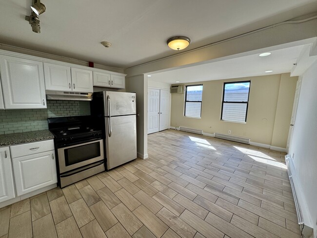 Photo - 120 Spruce St Unit 15