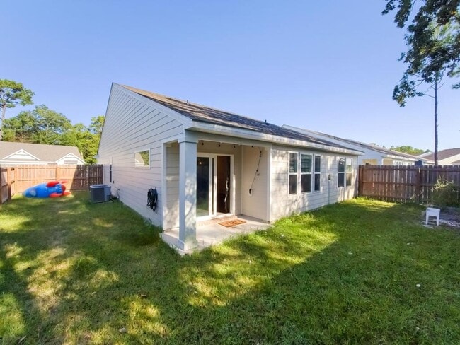 Photo - 11376 Camden Ct Cir