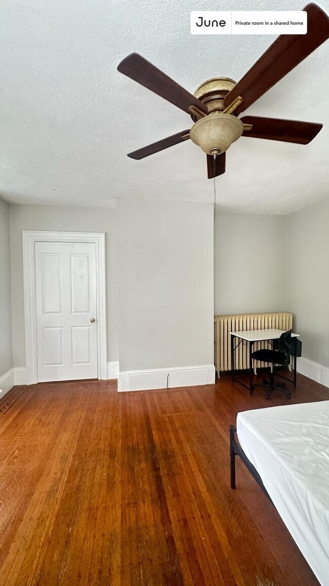 Photo - Room in Shared 3 bed/1 bath home Unit A