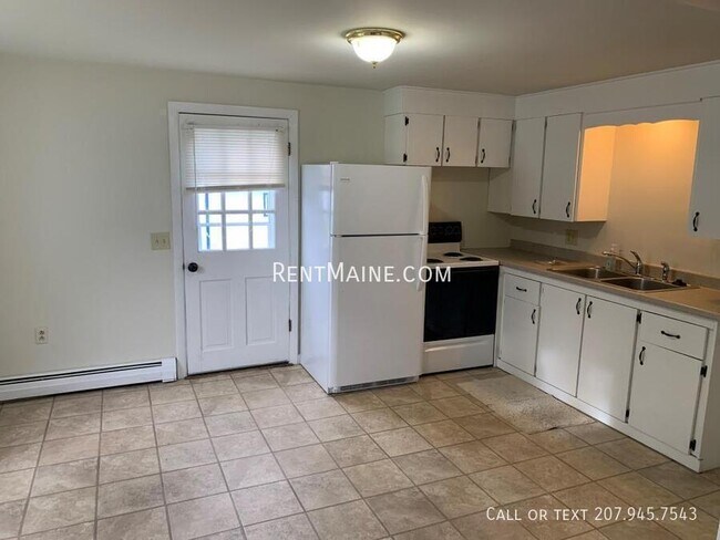 Photo - 13 Hemlock St