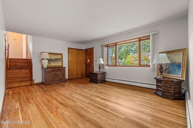 Photo - 1120 Darlene Ave