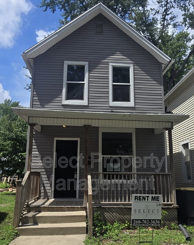 Building Photo - 2152 Fox Ave Rental