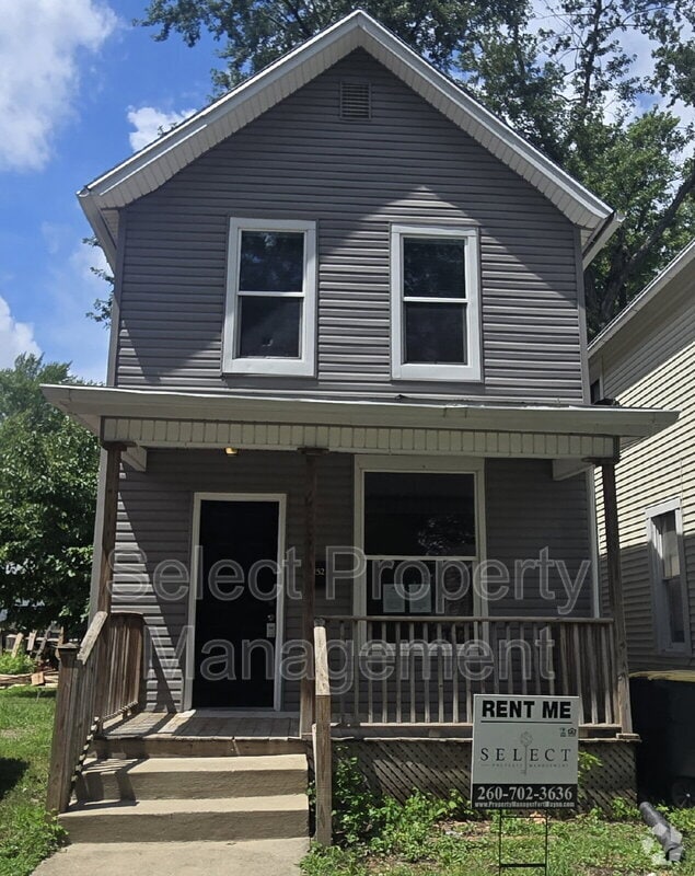 Building Photo - 2152 Fox Ave Rental
