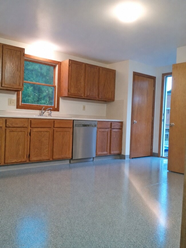 Photo - 60 Ivy St
