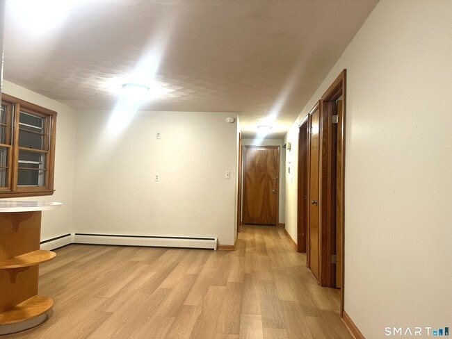 Photo - 138 Carroll St