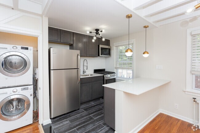 Unit 4C 660 SF Kitchen - Beech Spring Village
