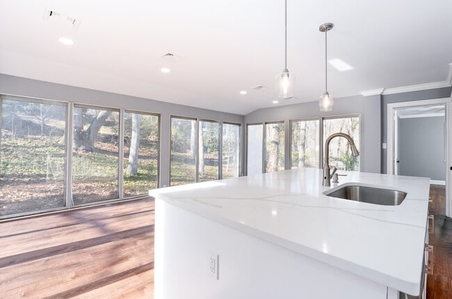 Photo - 111 Spier Rd