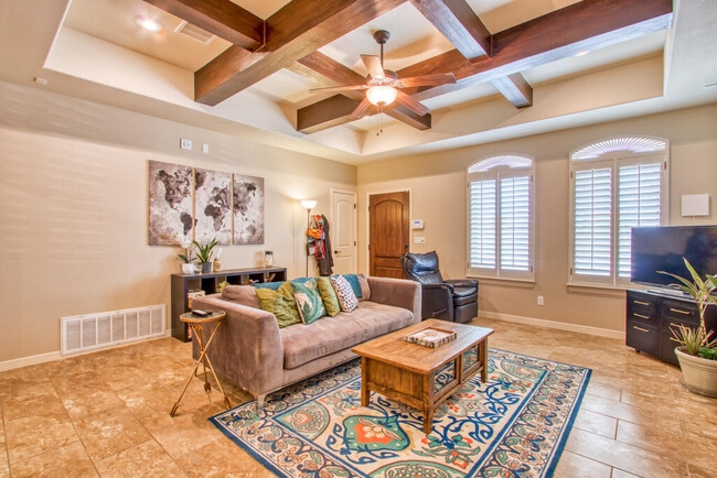 Photo - 3207 Christian Cunningham