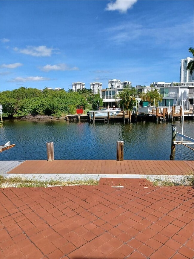 Photo - 1018 NE 25th Ave