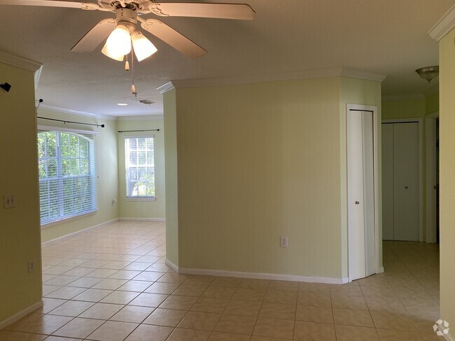 Building Photo - 1655 The Greens Way Unit 3425 Rental