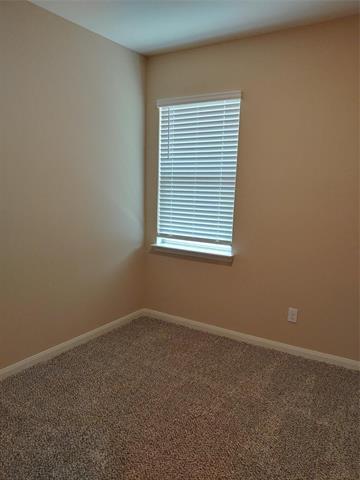 Photo - 1906 Sandalwood Way