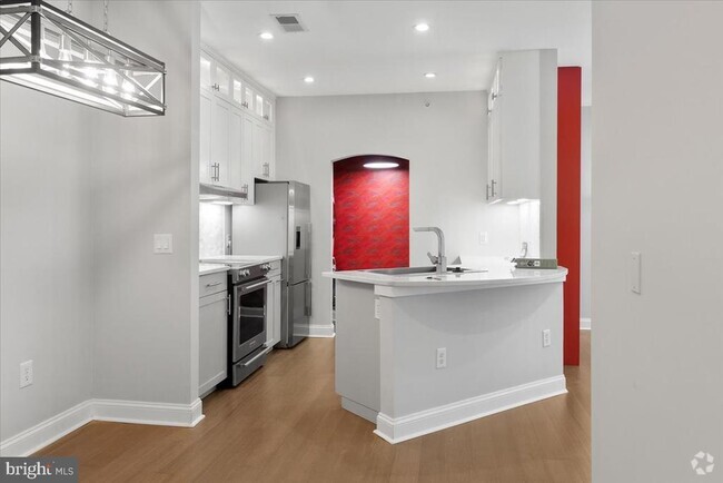 Building Photo - 720 Walker Square Unit 2B Rental