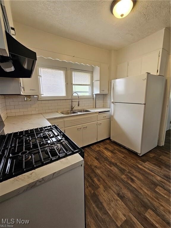 Photo - 1258 Central Ave