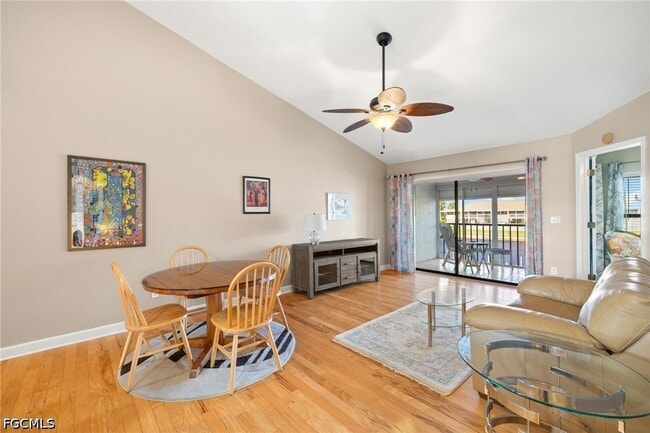 Photo - 4616 SE 5th Pl Unit 208
