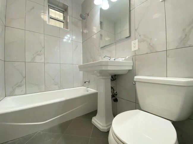 Building Photo - 21-47 33rd Street Rental