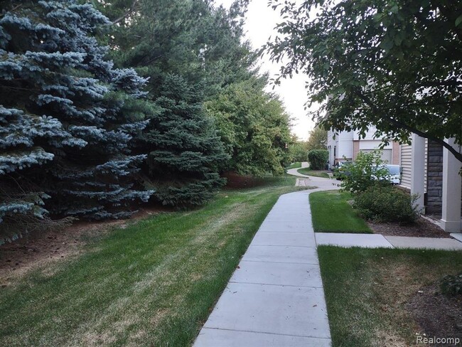 Photo - GORGEOUS 2 BED TOWNHOUSE! APRIL MOVE IN SPECIAL!