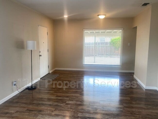 Photo - 5920 35th Ave