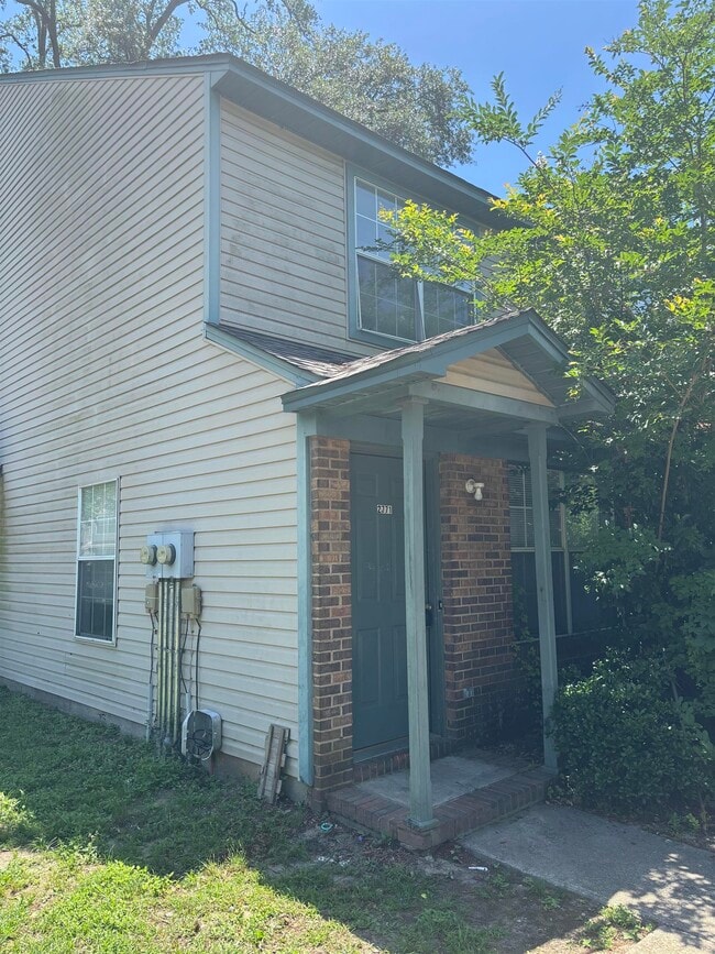 Photo - 2771 Tess Cir Townhome