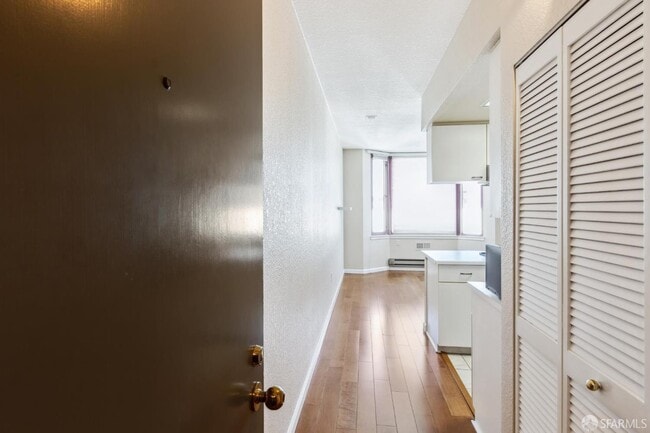 Photo - 201 Harrison St