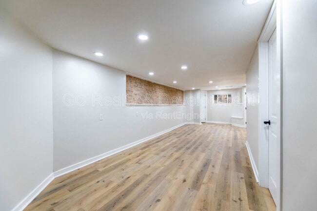 Photo - 4241 S Calumet Ave Unidad G