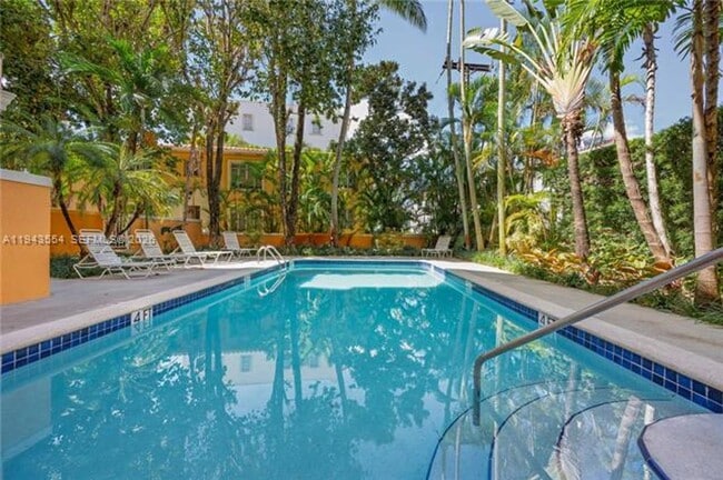 Photo - 1 Alhambra Cir Unit 1 Alhambra Cir # 203