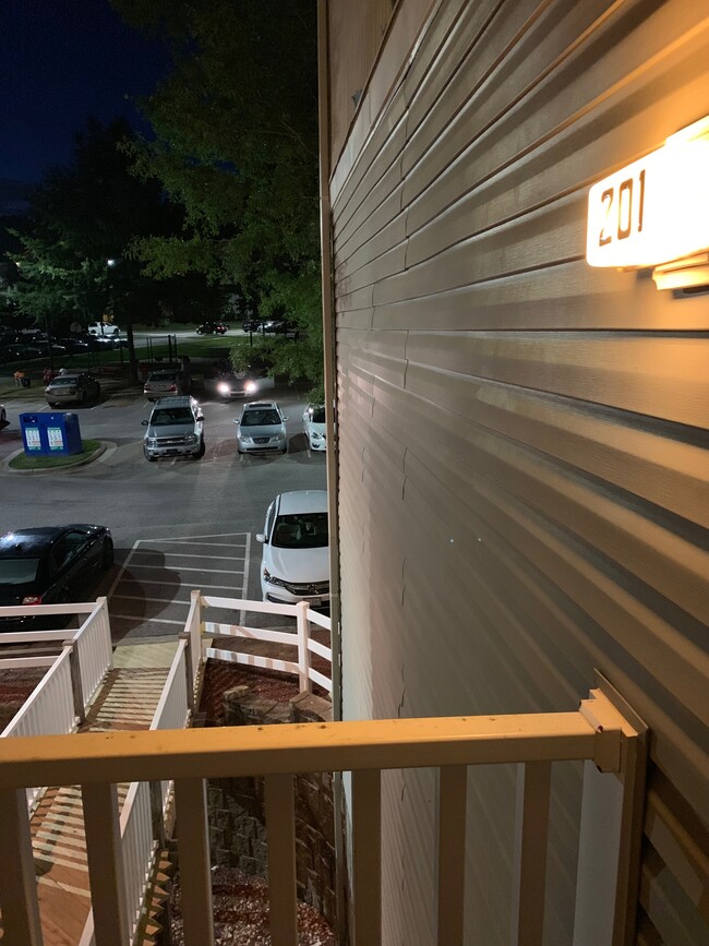 Photo - 1410 Collegiate Cir