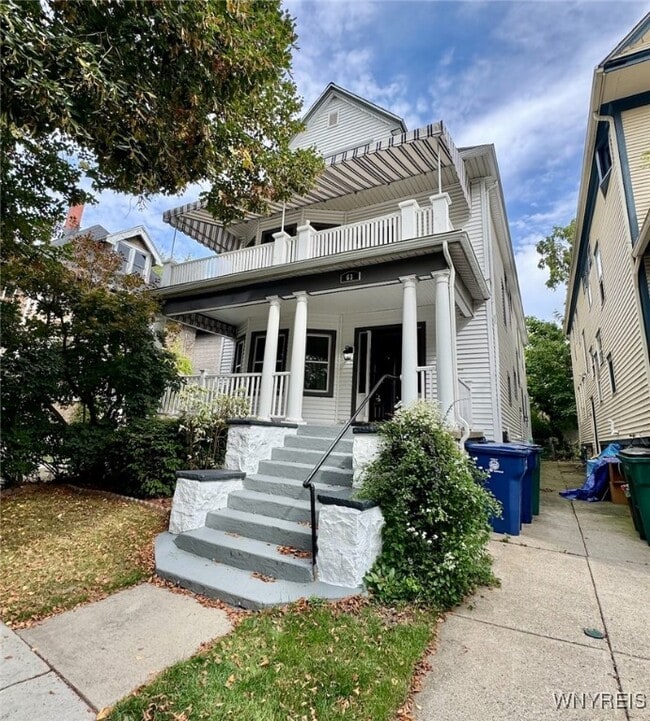 Building Photo - 63 Claremont Ave
