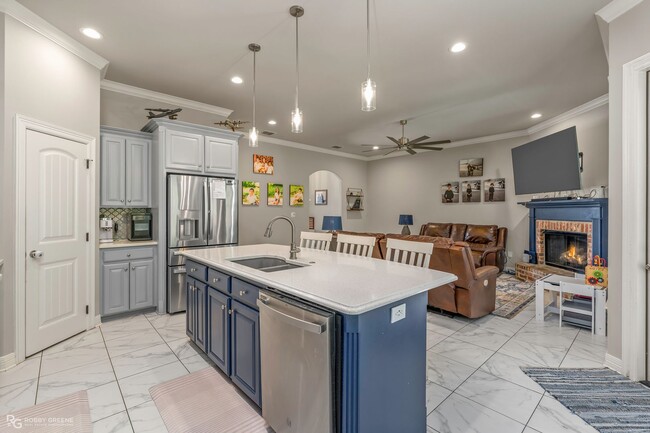 Photo - Modern 4BR Home w/ Bonus Room in Dogwood South