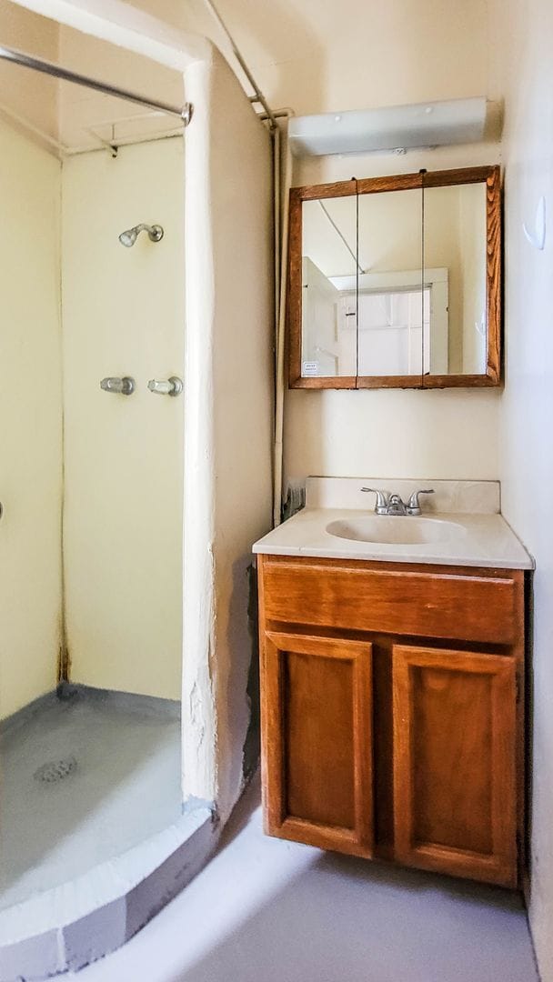 Photo - 704 Wellesley Rd Unit Studio