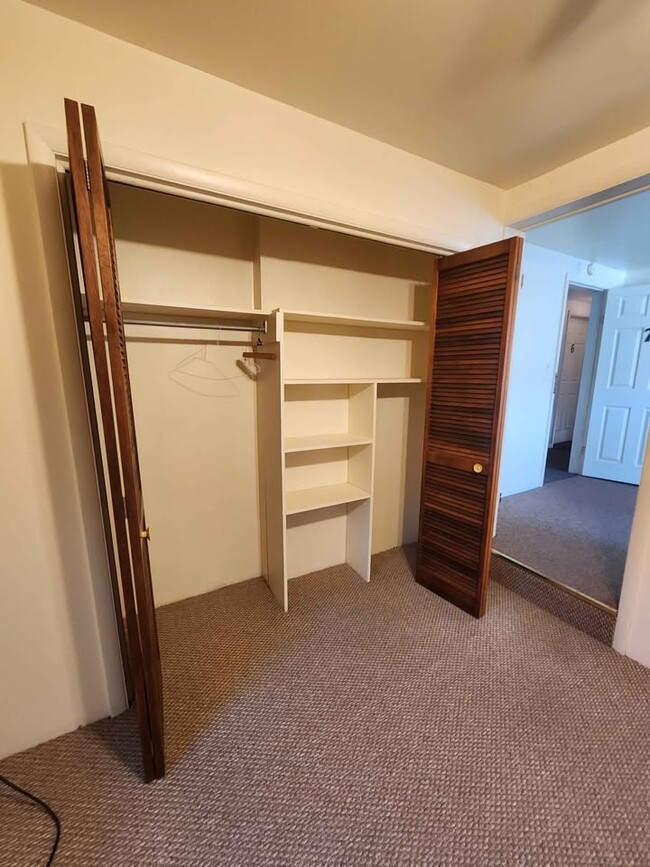 Large Closet - 430 Jordan Ave Unit 7