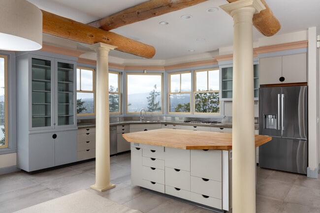 Photo - 395 SW Eyrie Rd Unit #1