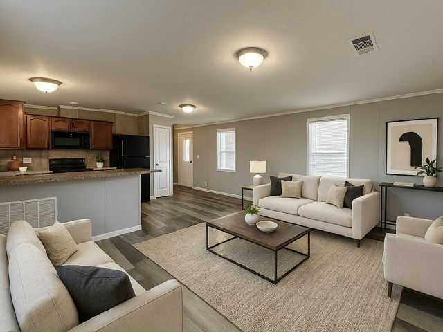 Photo - 2015 Scranton Ave