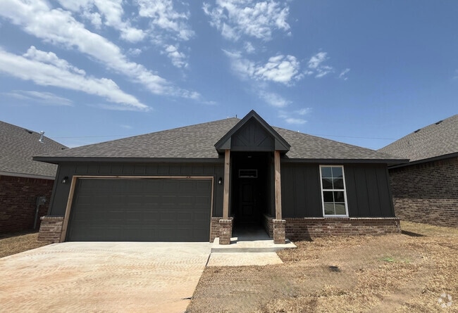 Building Photo - 8317 NW 163rd Ter Rental