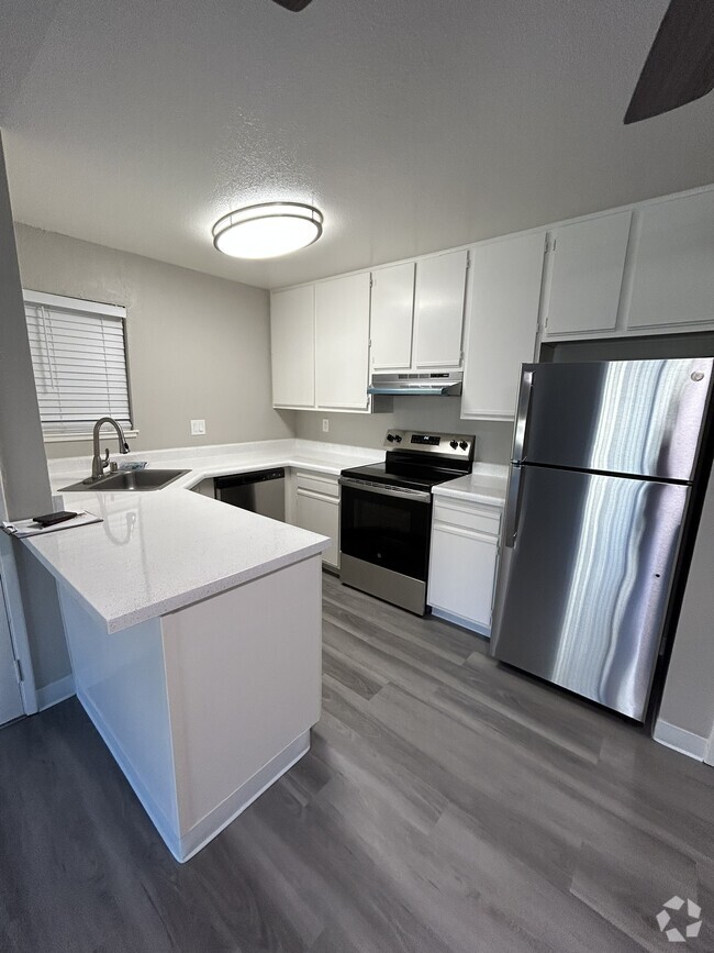 Building Photo - Heritage Grove Apartments
