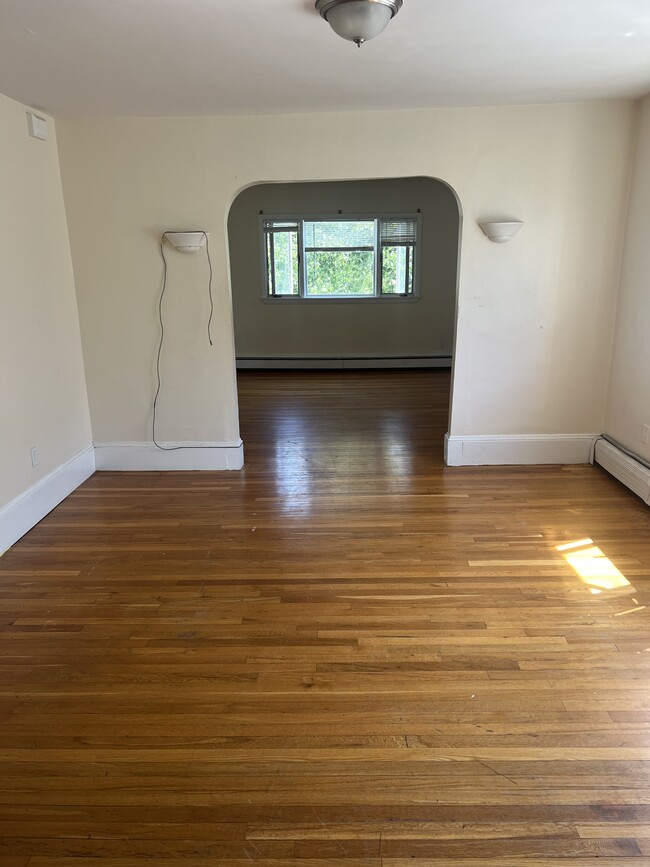 Photo - 121 Clarence St Unit 1