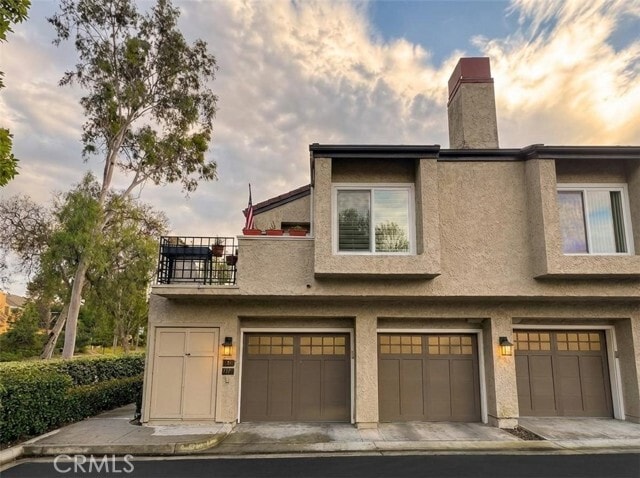 Building Photo - 7 Stanford