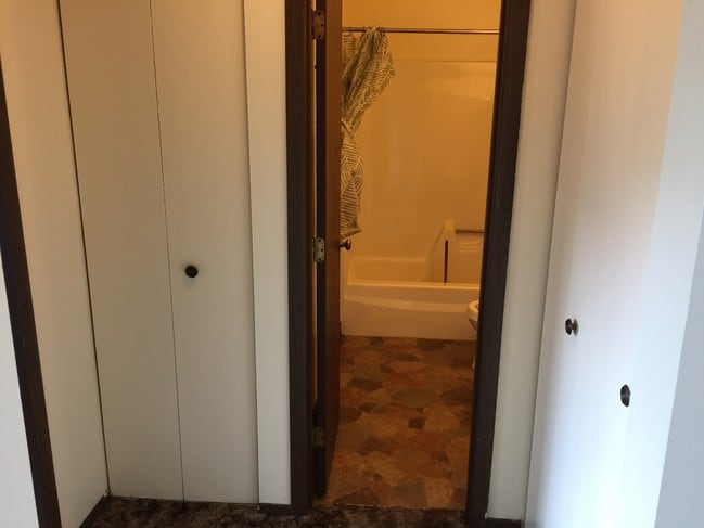 Photo - Oakwood Village