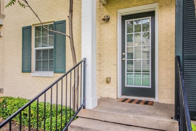 Photo - 2824 Minert St