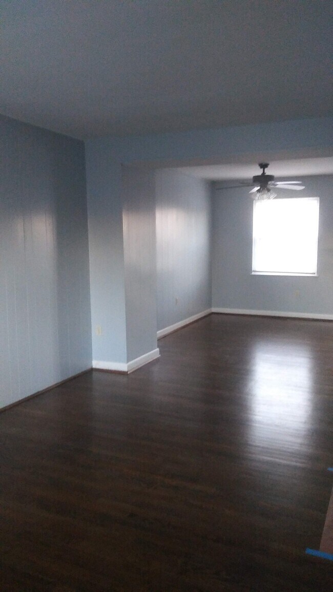 706 Seawall Rd