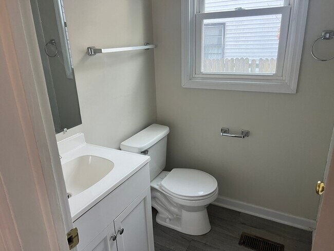 Photo - 901 Carolina St