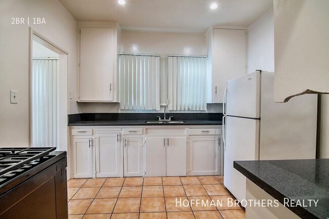 Photo - 6135 Saturn St Unidad 1/2