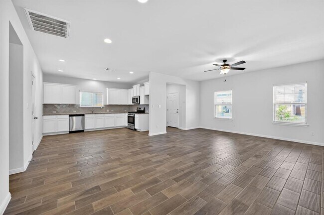 Photo - 221 Arabian Colt Dr