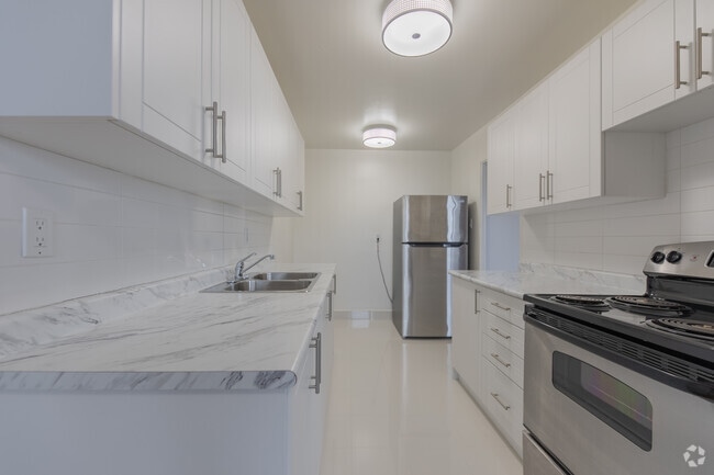 2 chambres, 1 salle de bain - 88 m² - Cuisine - Birch Towers