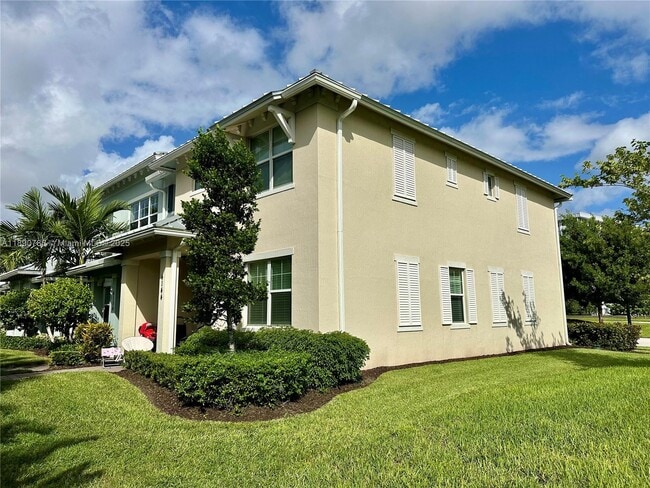 Photo - 4144 Greenway Dr