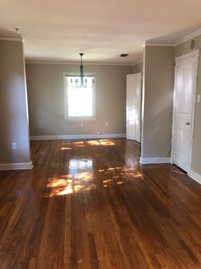 Photo - Great location in Garden District seconds from Downtown and LSU