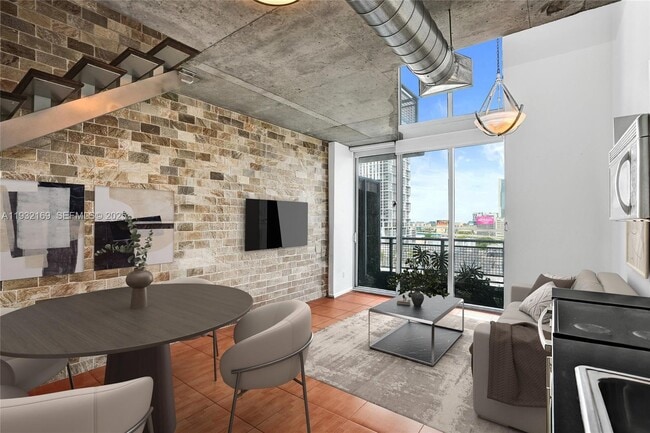 Photo - 690 SW 1st Ct Unit 1213