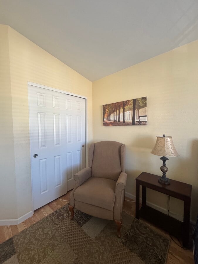 Photo - 2537 Knightbridge Dr