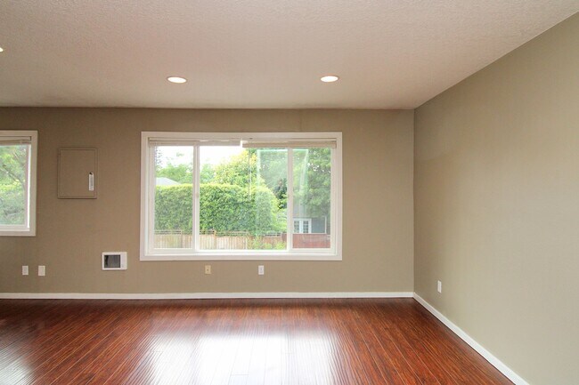 Photo - 4232-4232 SE Cesar Estrada Chavez Blvd Unit 4222